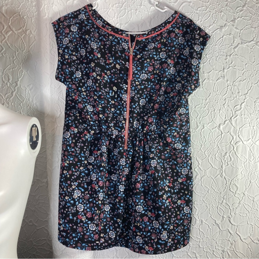 ๐คฐโจ Motherhood Maternity Floral Top โ Sweet & Comfortable Style ๐ธ๐ - Picture 4 of 12
